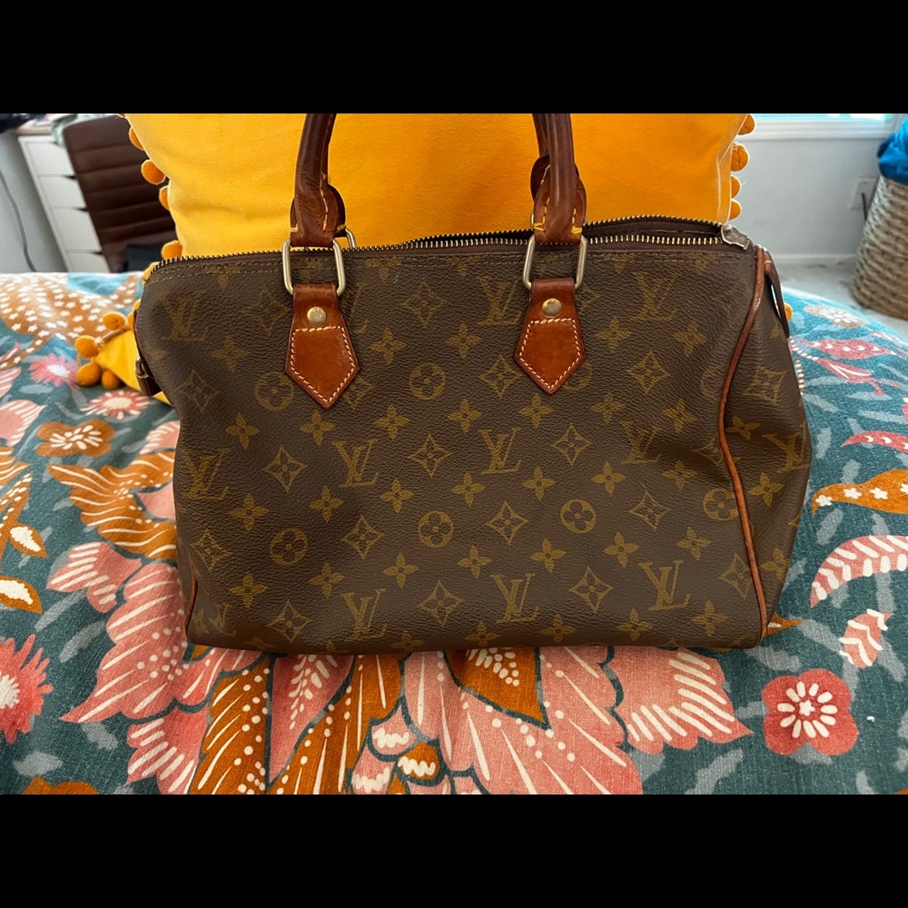 Vintage Louis Vuitton Speedy
